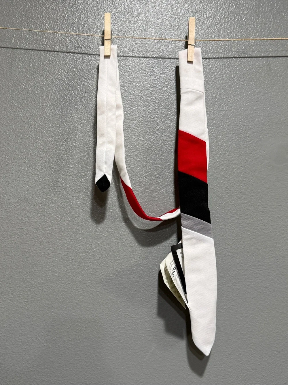 White Skinny Tie with Red, Black & Gray Colorblock
